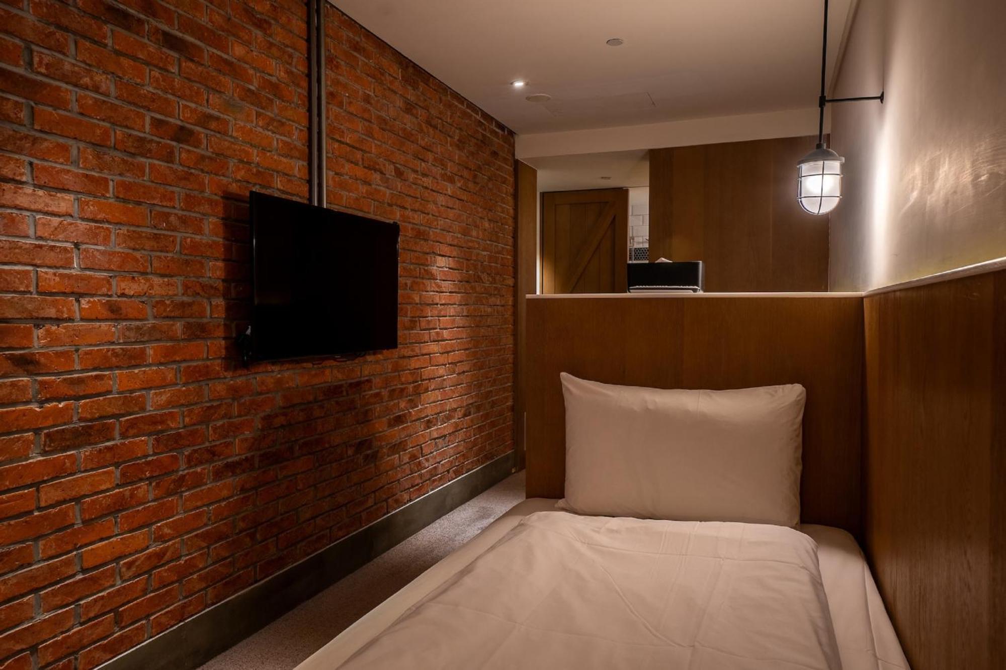 Check Inn Taipei Songjiang Екстериор снимка