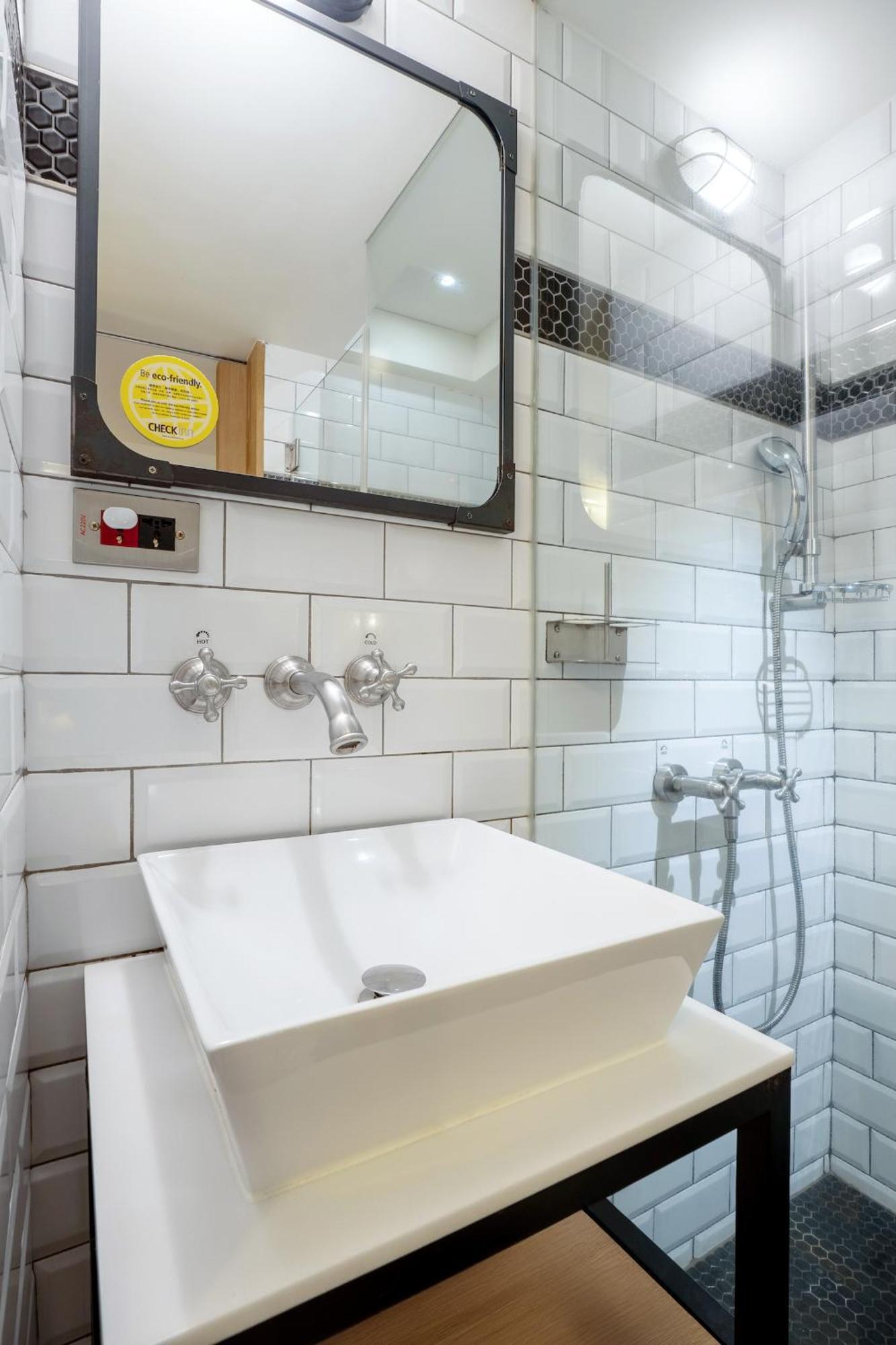 Check Inn Taipei Songjiang Екстериор снимка