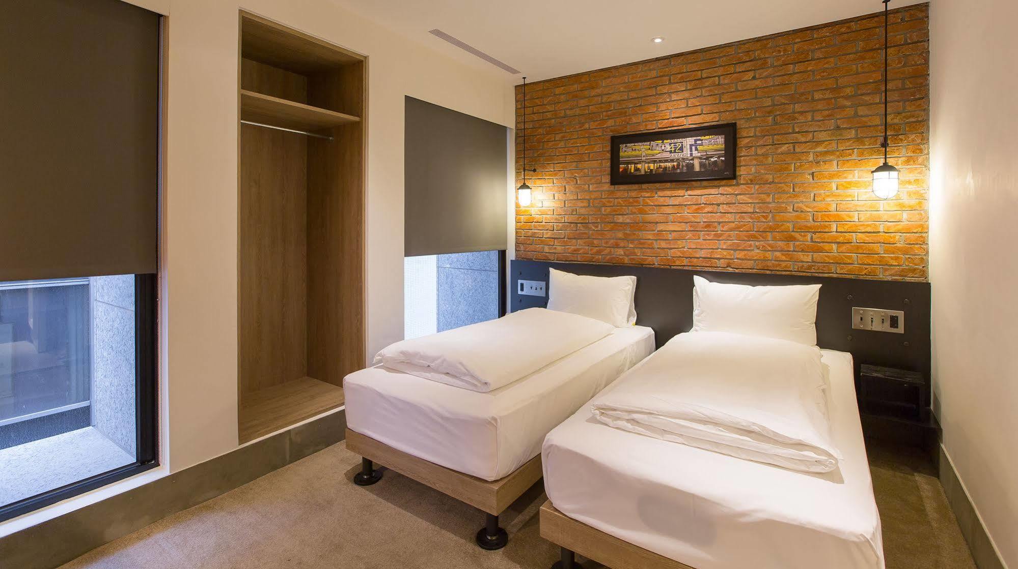 Check Inn Taipei Songjiang Екстериор снимка